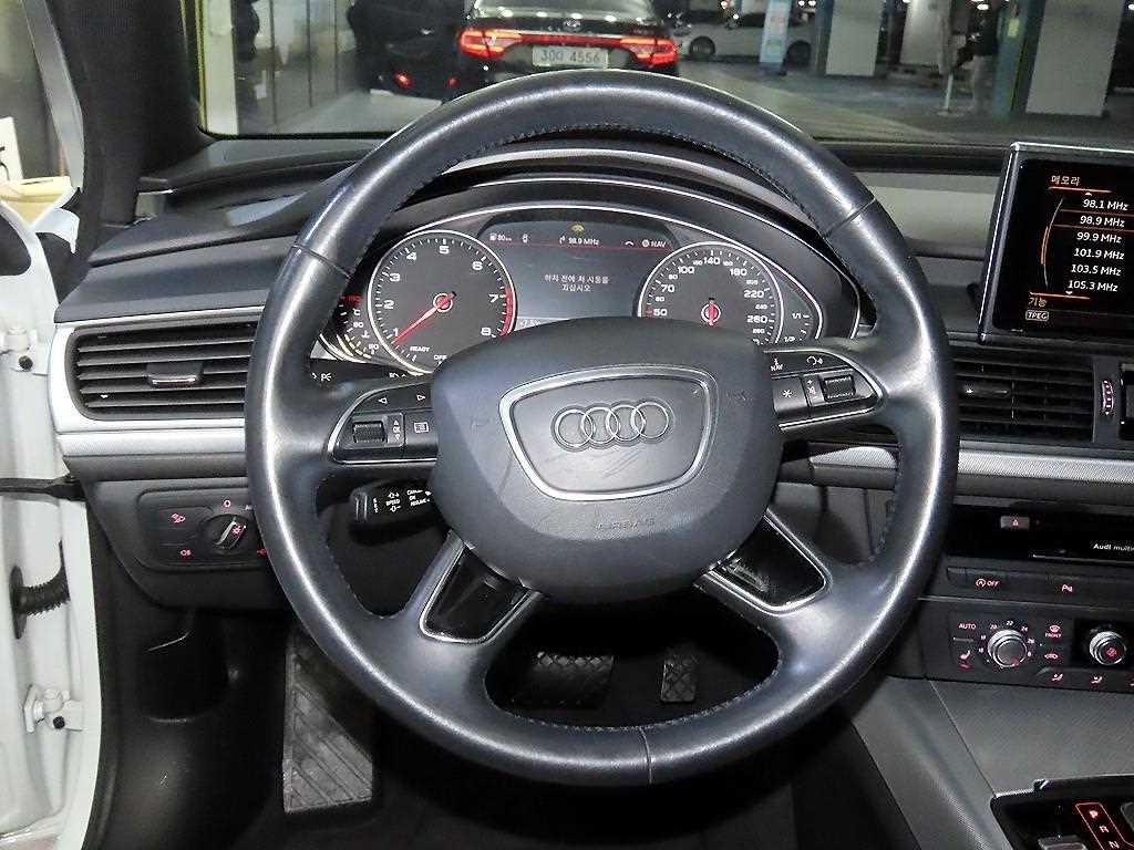 아우디 A6 뉴A6 40 TFSI 콰트로 이미지 8