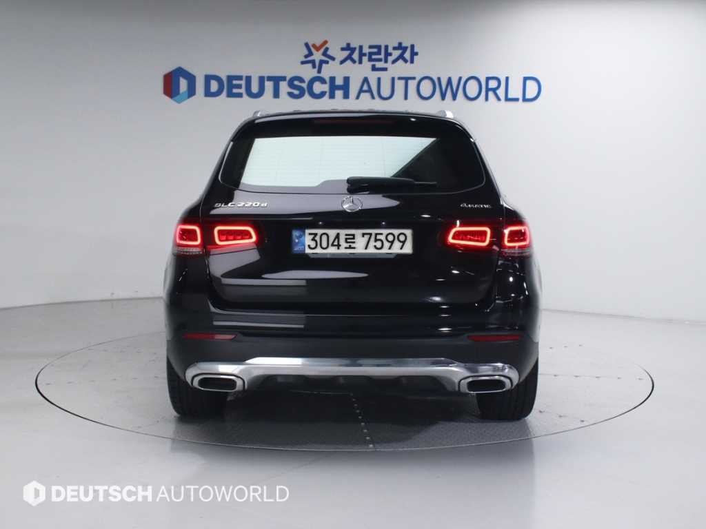 벤츠 GLC 클래스 GLC클래스 X253 GLC 220 d 4MATIC 이미지 4