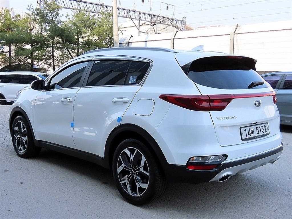 기아 스포티지 스포티지 더 볼드 2.0 디젤 2WD 프레스티지 이미지 3