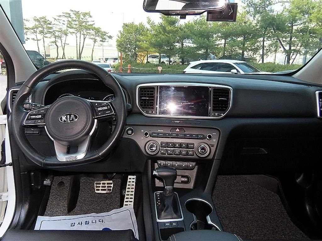 기아 스포티지 스포티지 더 볼드 2.0 디젤 2WD 프레스티지 이미지 7