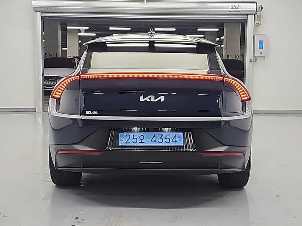 기아 EV6 롱레인지 에어 이미지 3