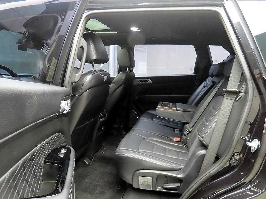 KG모빌리티(쌍용) 렉스턴 G4렉스턴 디젤 2.2 4WD 헤리티지 이미지 6
