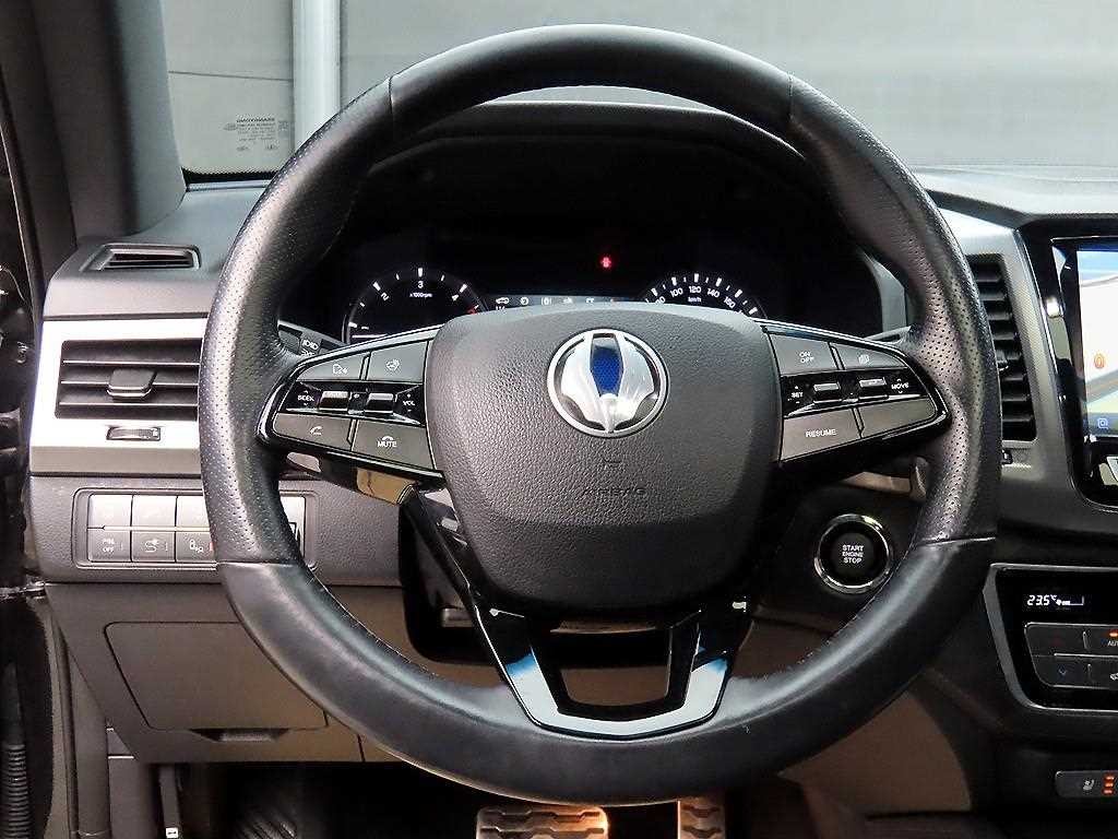 KG모빌리티(쌍용) 렉스턴 G4렉스턴 디젤 2.2 4WD 헤리티지 이미지 9