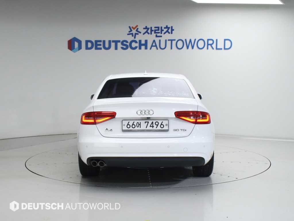 아우디 A4 뉴 A4 30 TDI 다이나믹 이미지 4