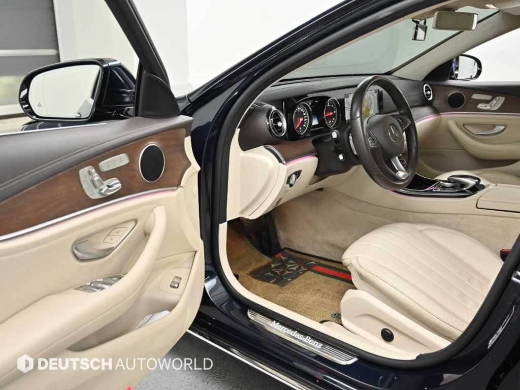 벤츠 E 클래스 E-클래스 W213 E220d 익스클루시브 이미지 11