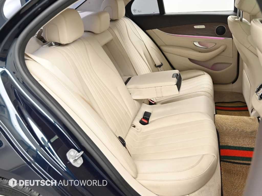 벤츠 E 클래스 E-클래스 W213 E220d 익스클루시브 이미지 12