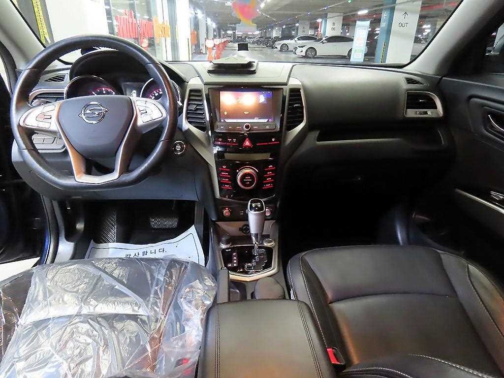 KG모빌리티(쌍용) 티볼리 디젤 4WD 1.6 LX 이미지 10