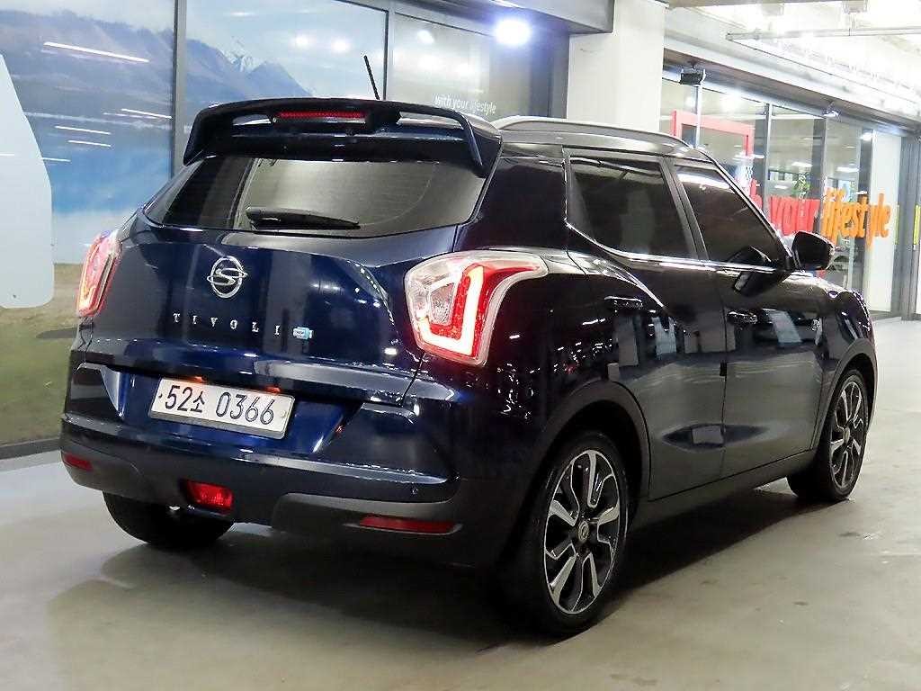 KG모빌리티(쌍용) 티볼리 디젤 4WD 1.6 LX 이미지 4