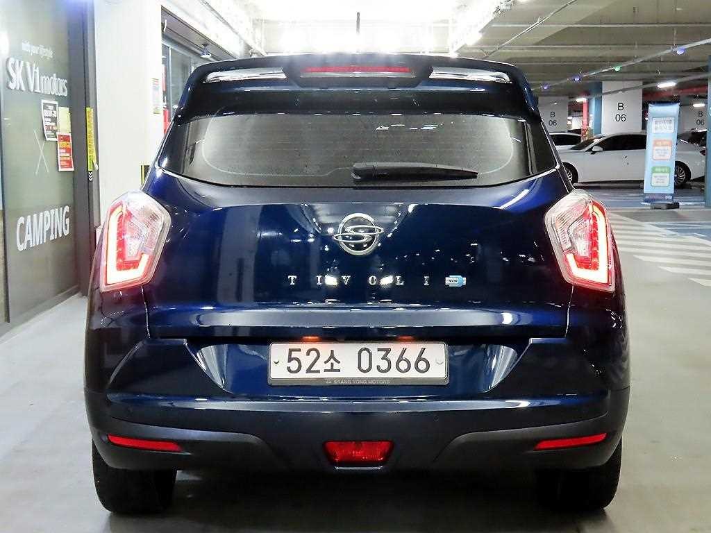 KG모빌리티(쌍용) 티볼리 디젤 4WD 1.6 LX 이미지 5