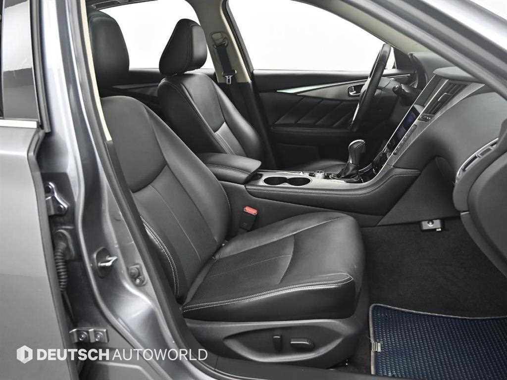 인피니티 Q Q50 2.2D 프리미엄 이미지 10