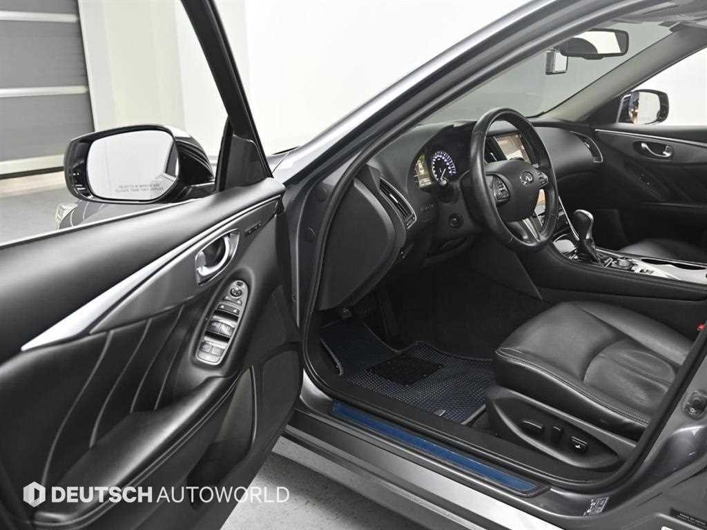 인피니티 Q Q50 2.2D 프리미엄 이미지 11