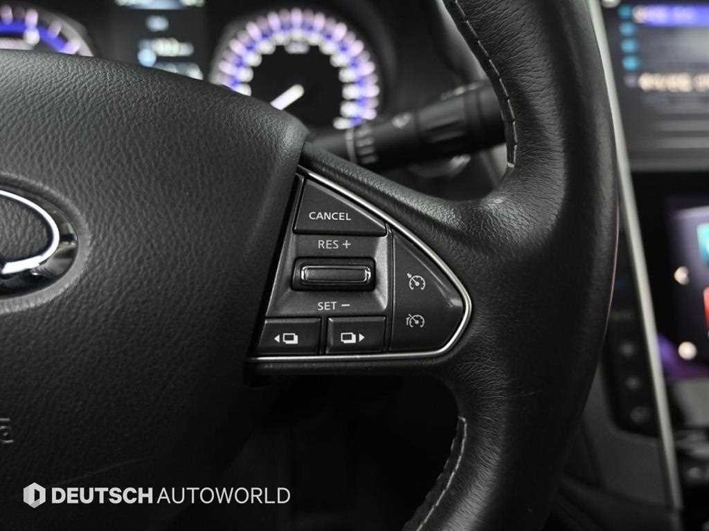 인피니티 Q Q50 2.2D 프리미엄 이미지 16