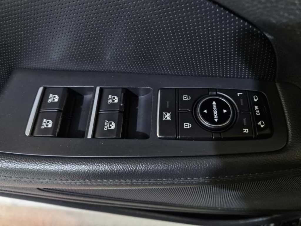 제네시스 G80 3.3 GDI AWD 럭셔리 이미지 12