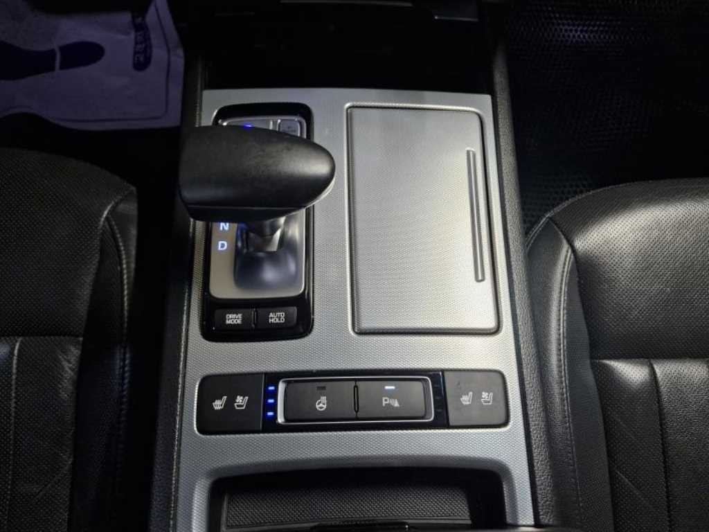 제네시스 G80 3.3 GDI AWD 럭셔리 이미지 16