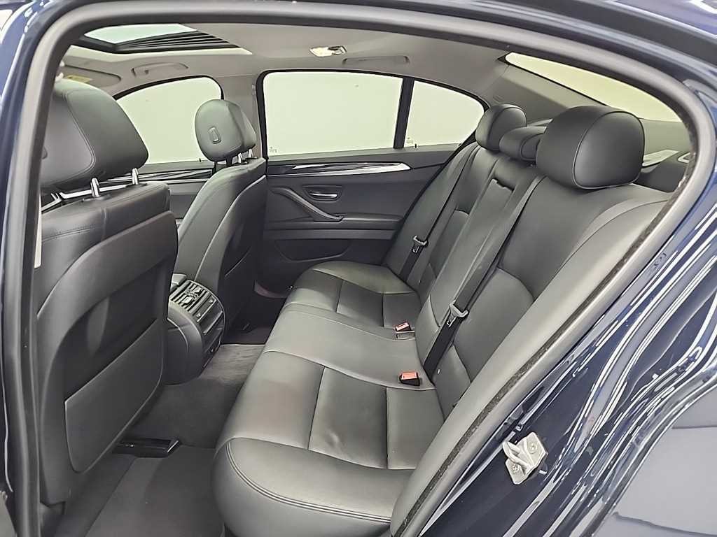 BMW 5시리즈 5시리즈 (F10) 520d 이미지 12