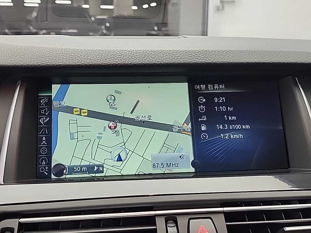 BMW 5시리즈 5시리즈 (F10) 520d 이미지 15