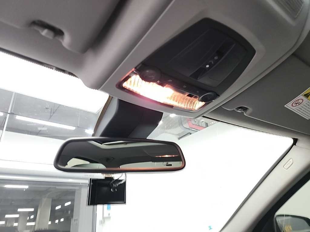 BMW 5시리즈 5시리즈 (F10) 520d 이미지 17
