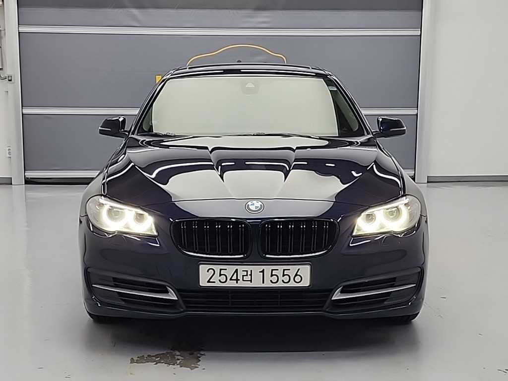 BMW 5시리즈 5시리즈 (F10) 520d 이미지 2