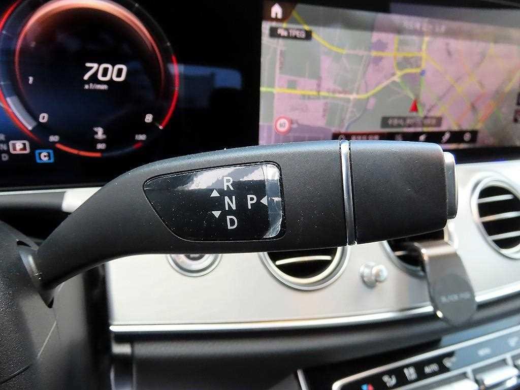 벤츠 E 클래스 E-클래스 W213 E250 아방가르드 이미지 10