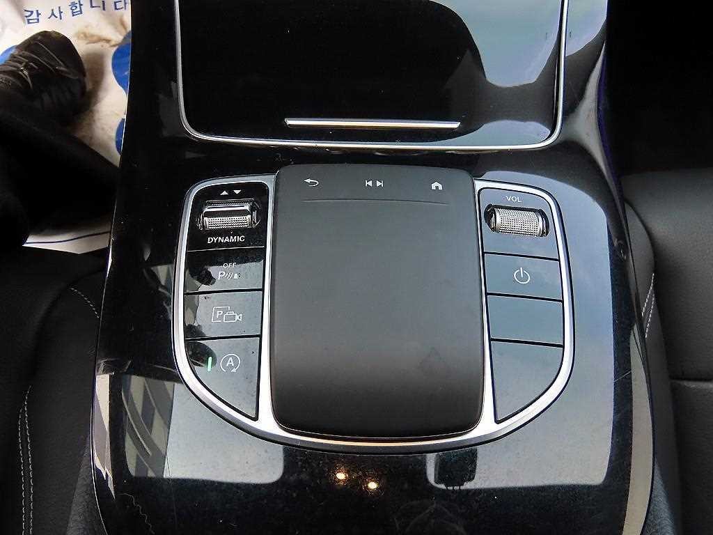 벤츠 E 클래스 E-클래스 W213 E250 아방가르드 이미지 12