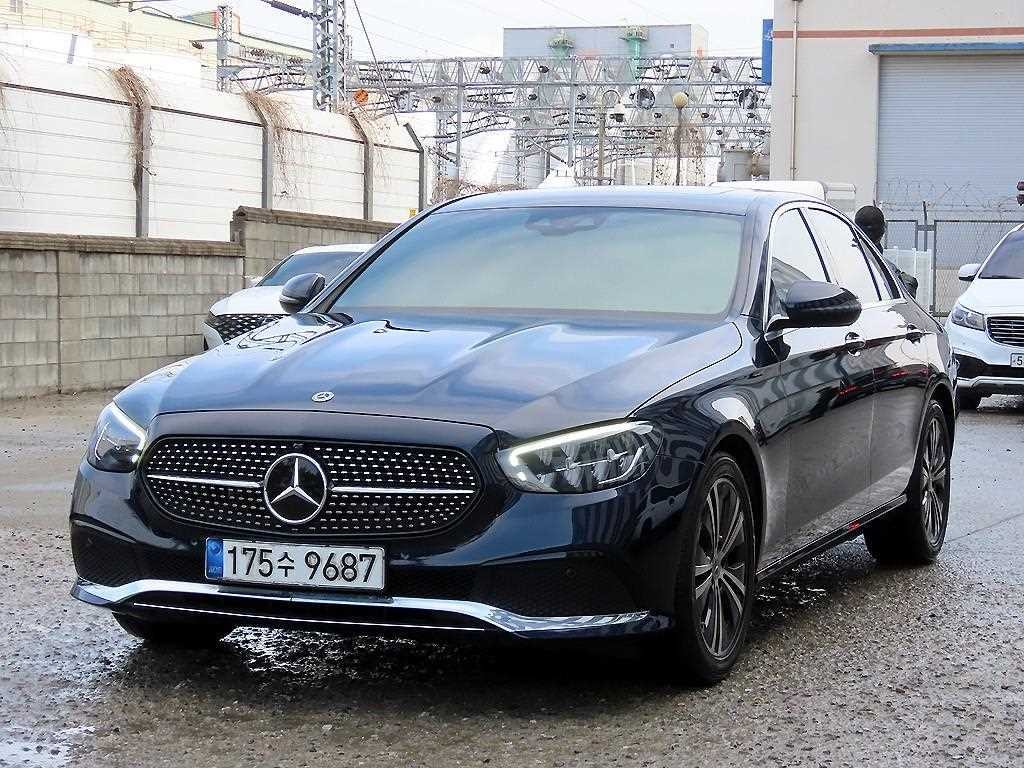 벤츠 E 클래스 E-클래스 W213 E250 아방가르드 이미지 2