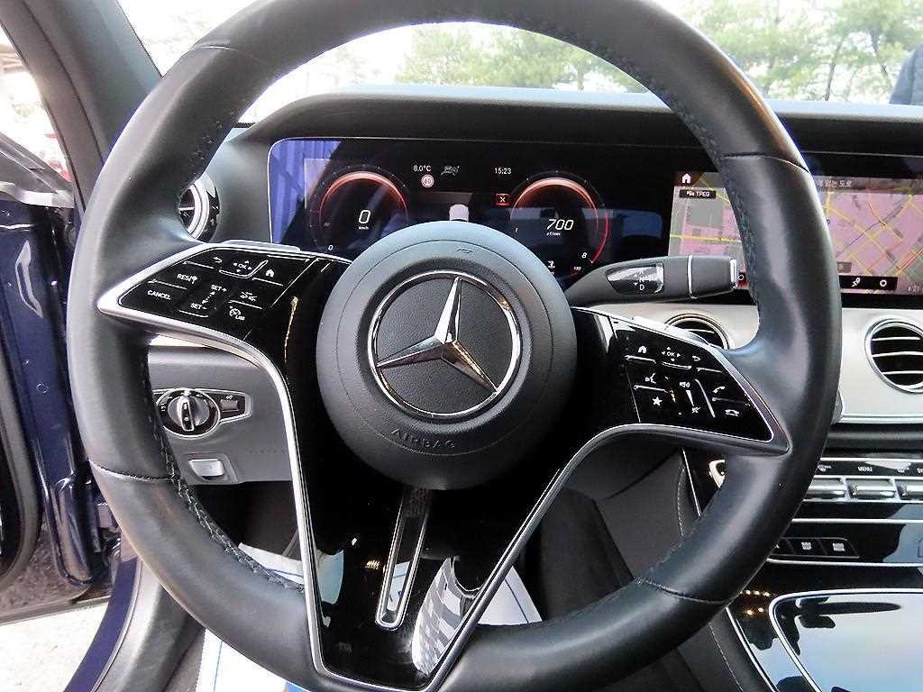벤츠 E 클래스 E-클래스 W213 E250 아방가르드 이미지 8