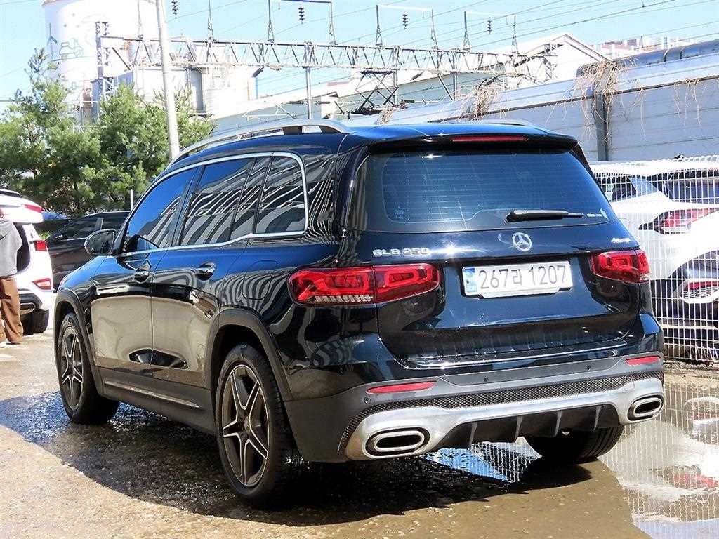 벤츠 GLB 클래스 GLB클래스 X247 GLB 250 4MATIC 이미지 3
