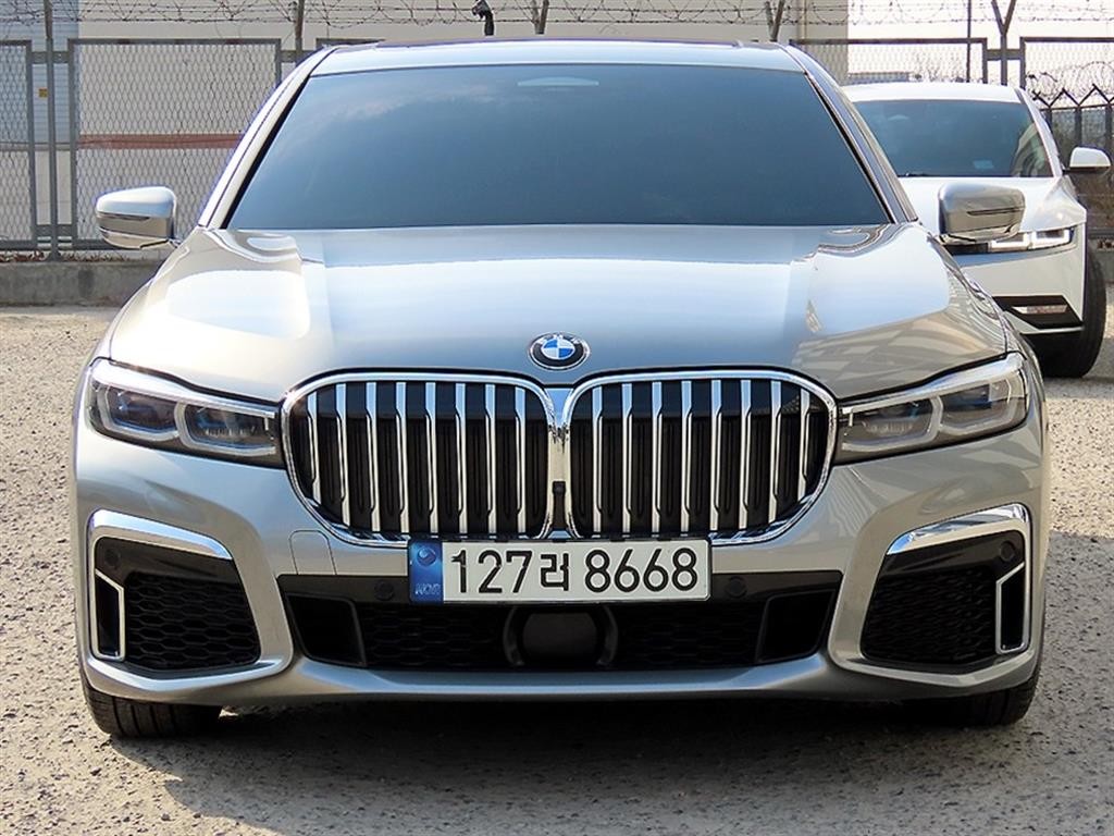 BMW 7시리즈 7시리즈 (G11) 740I M 스포츠 패키지 이미지 1