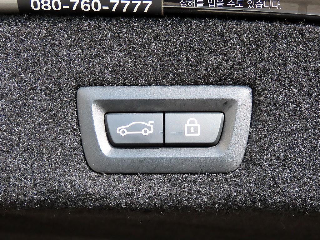 BMW 7시리즈 7시리즈 (G11) 740I M 스포츠 패키지 이미지 17
