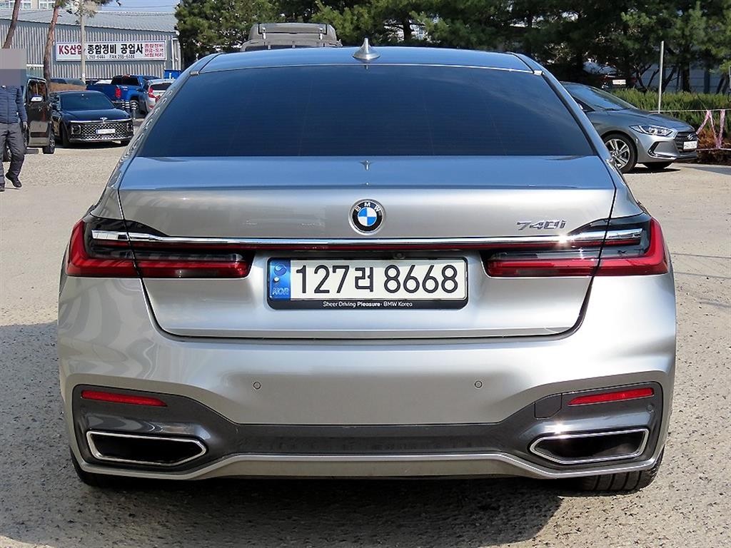 BMW 7시리즈 7시리즈 (G11) 740I M 스포츠 패키지 이미지 4