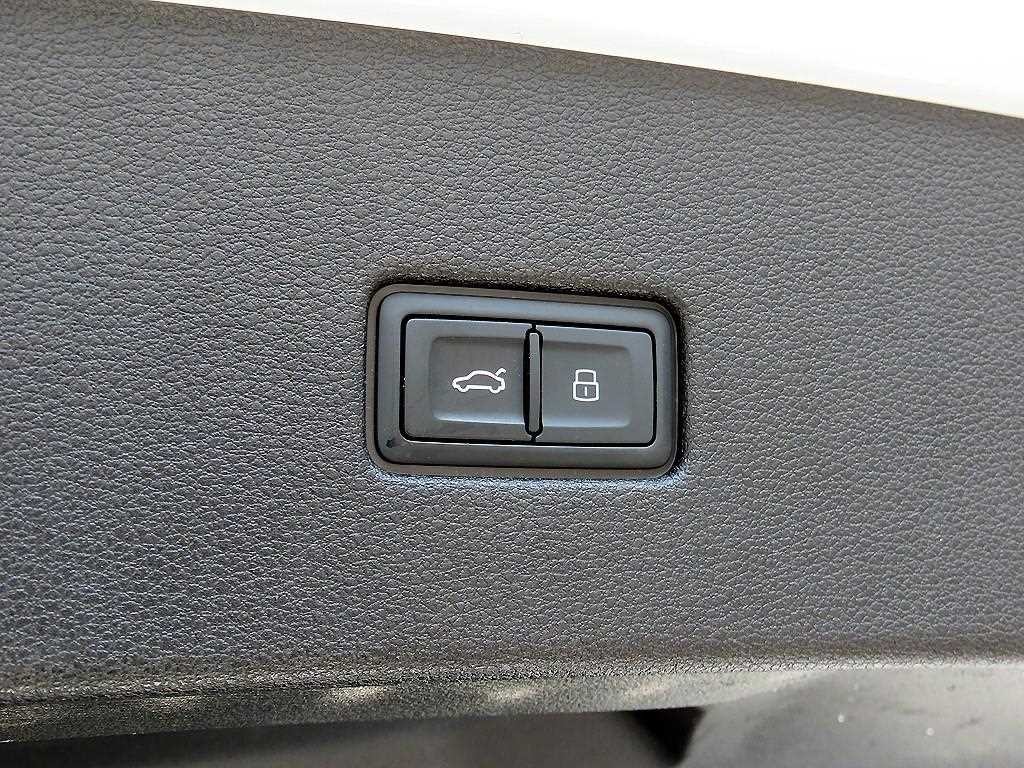 아우디 Q8 45 TDI 콰트로 프리미엄 이미지 15