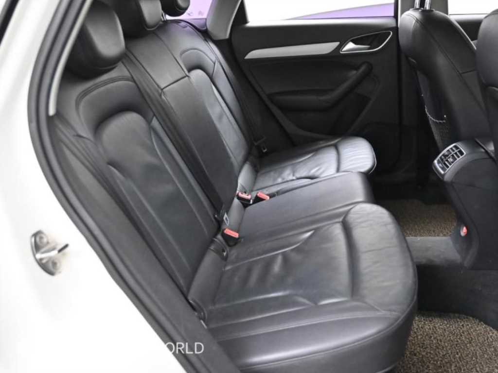 아우디 Q3 2.0 TDI 콰트로 이미지 12