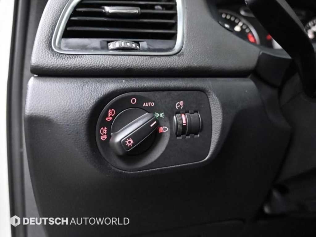 아우디 Q3 2.0 TDI 콰트로 이미지 16