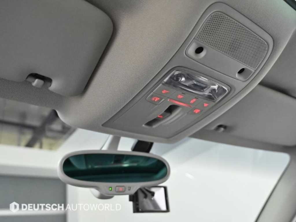아우디 Q3 2.0 TDI 콰트로 이미지 18