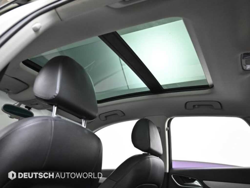 아우디 Q3 2.0 TDI 콰트로 이미지 19