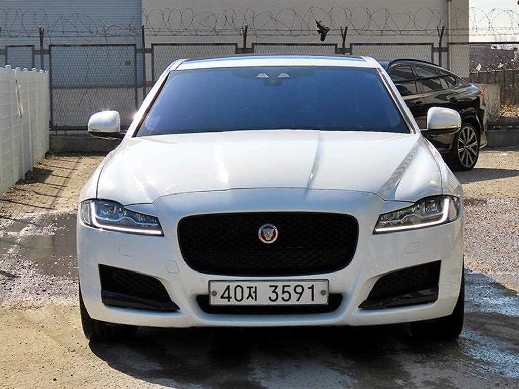 재규어 XF XF(X260) 2.0D 포트폴리오 이미지 1