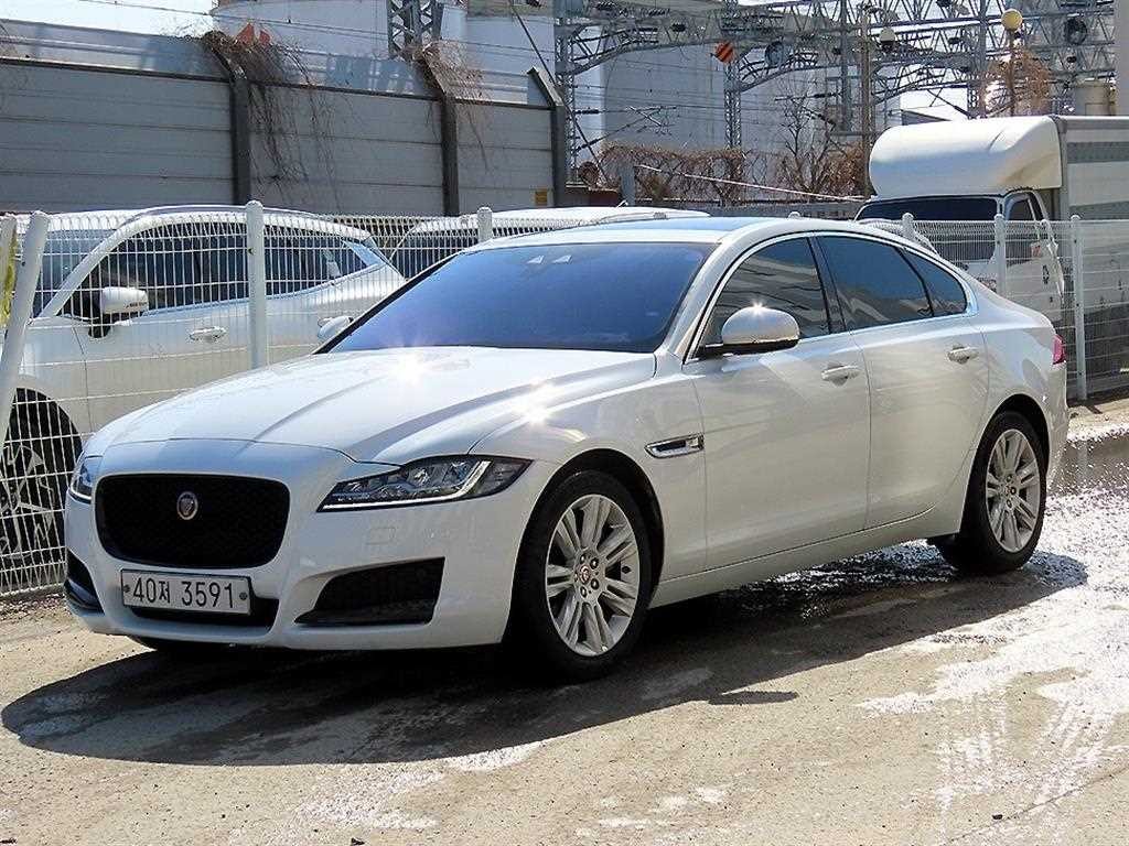 재규어 XF XF(X260) 2.0D 포트폴리오 이미지 2