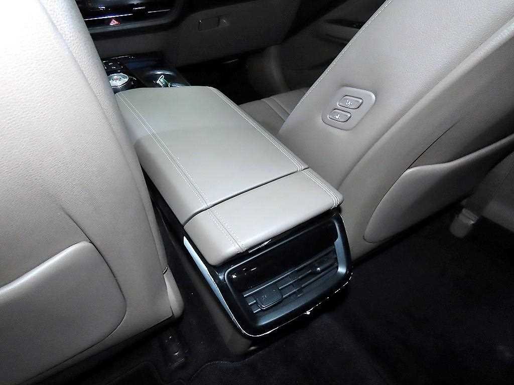 기아 K8 2.5 2WD 노블레스 이미지 15
