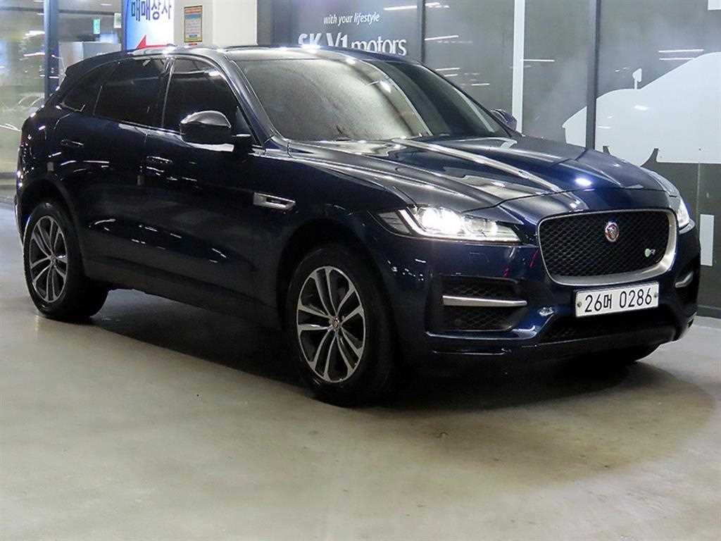 재규어 F-PACE 20d R-Sport 이미지 1