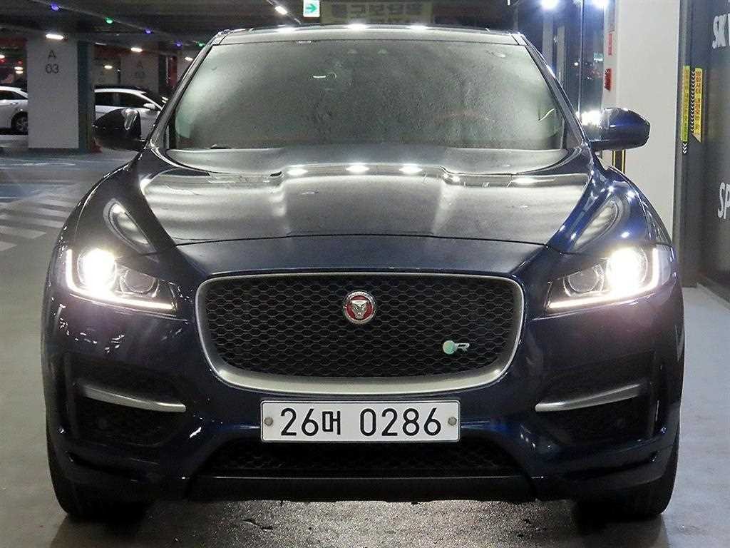 재규어 F-PACE 20d R-Sport 이미지 2