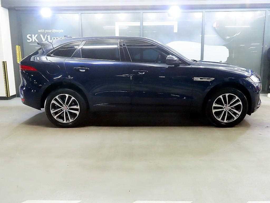 재규어 F-PACE 20d R-Sport 이미지 3
