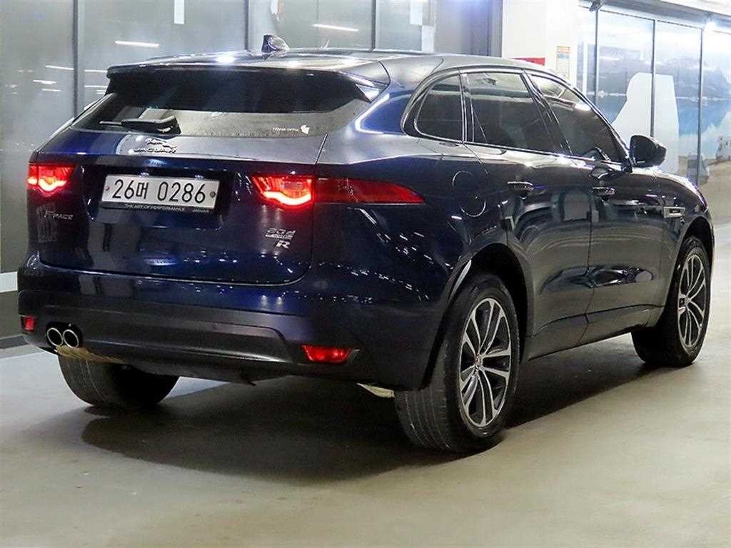 재규어 F-PACE 20d R-Sport 이미지 4