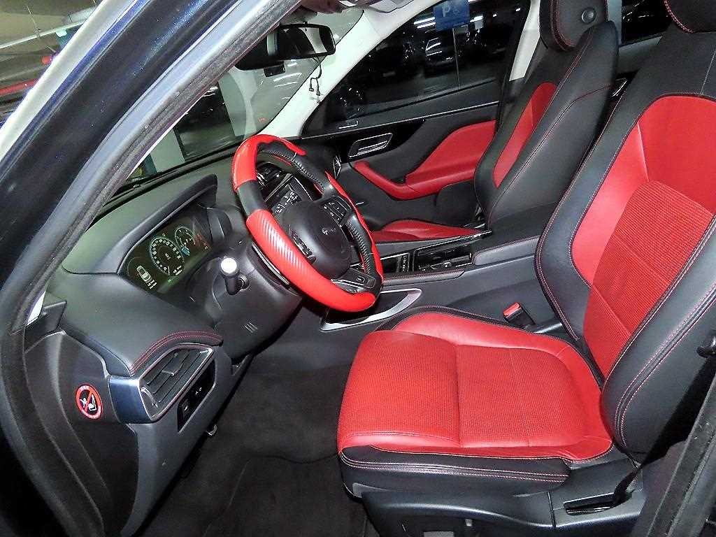재규어 F-PACE 20d R-Sport 이미지 6
