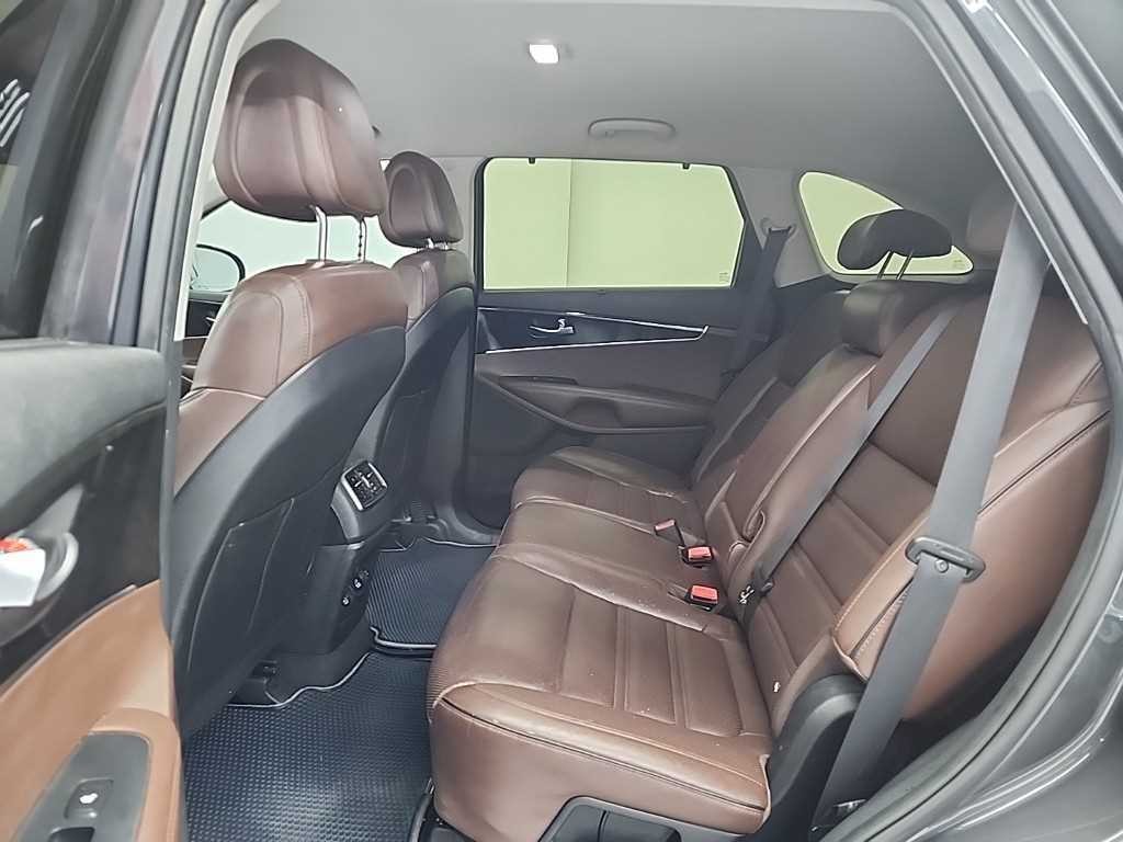 기아 쏘렌토 올 뉴 쏘렌토 디젤 2WD 2.0 노블레스 스페셜 이미지 12