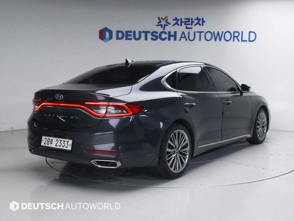 현대 그랜저 그랜저 IG 2.4 GDI 프리미엄 스페셜 이미지 2