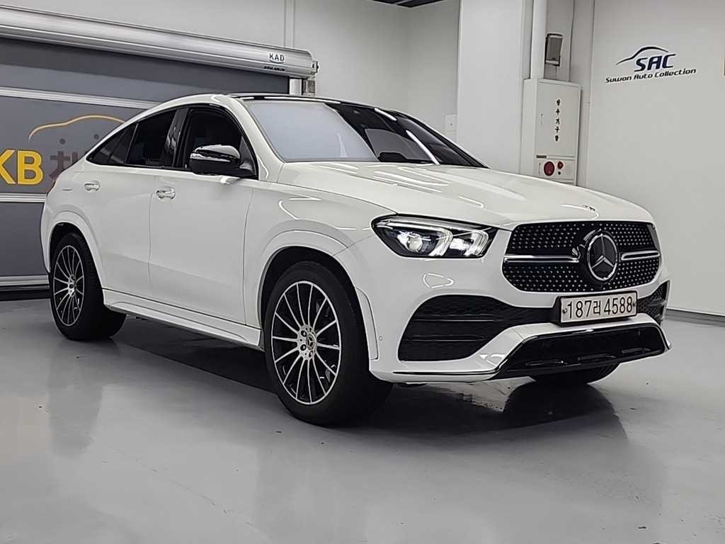 벤츠 GLE 클래스 GLE 클래스 W167 GLE 400d 4MATIC 쿠페 이미지 4