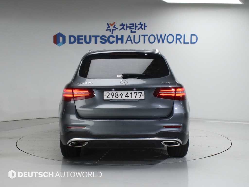 벤츠 GLC 클래스 GLC클래스 X253 GLC 300 4MATIC 이미지 4