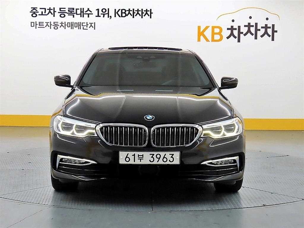 BMW 5시리즈 5시리즈 (G30) 530i xDrive 럭셔리 플러스 이미지 1