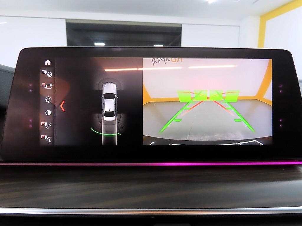 BMW 5시리즈 5시리즈 (G30) 530i xDrive 럭셔리 플러스 이미지 14