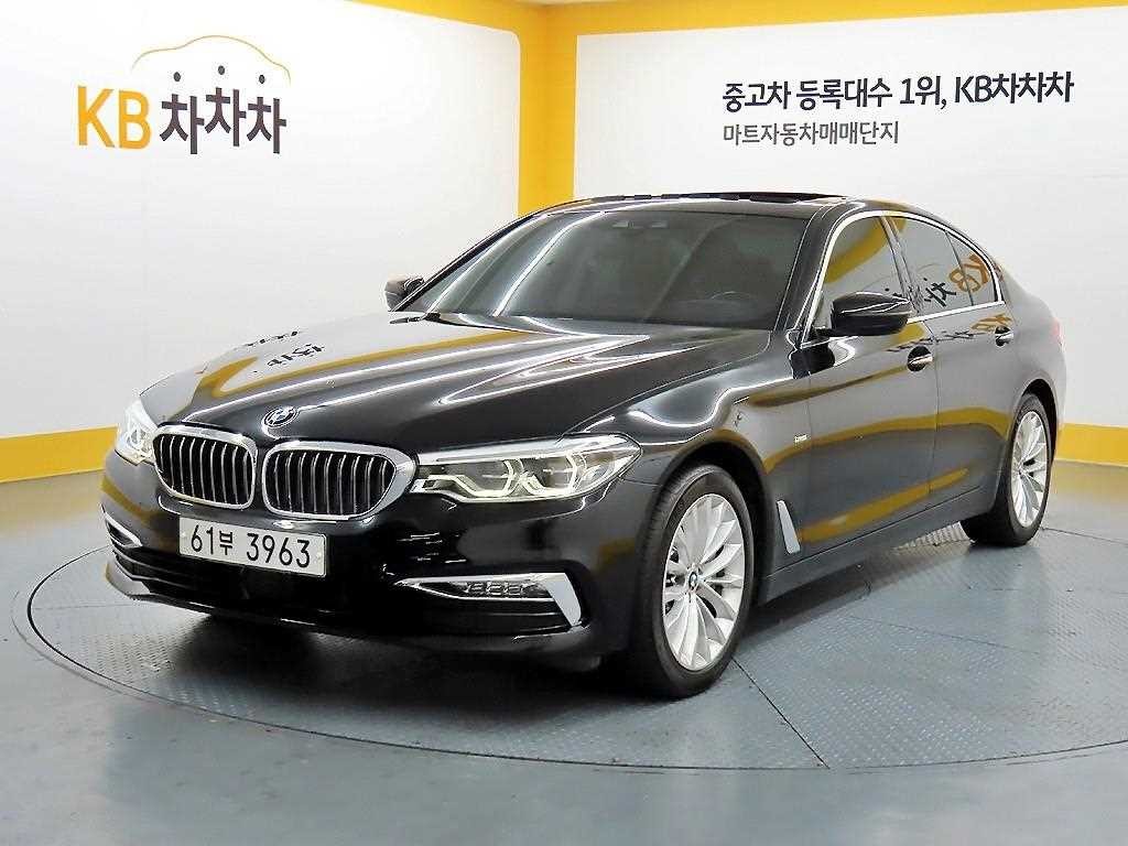 BMW 5시리즈 5시리즈 (G30) 530i xDrive 럭셔리 플러스 이미지 2